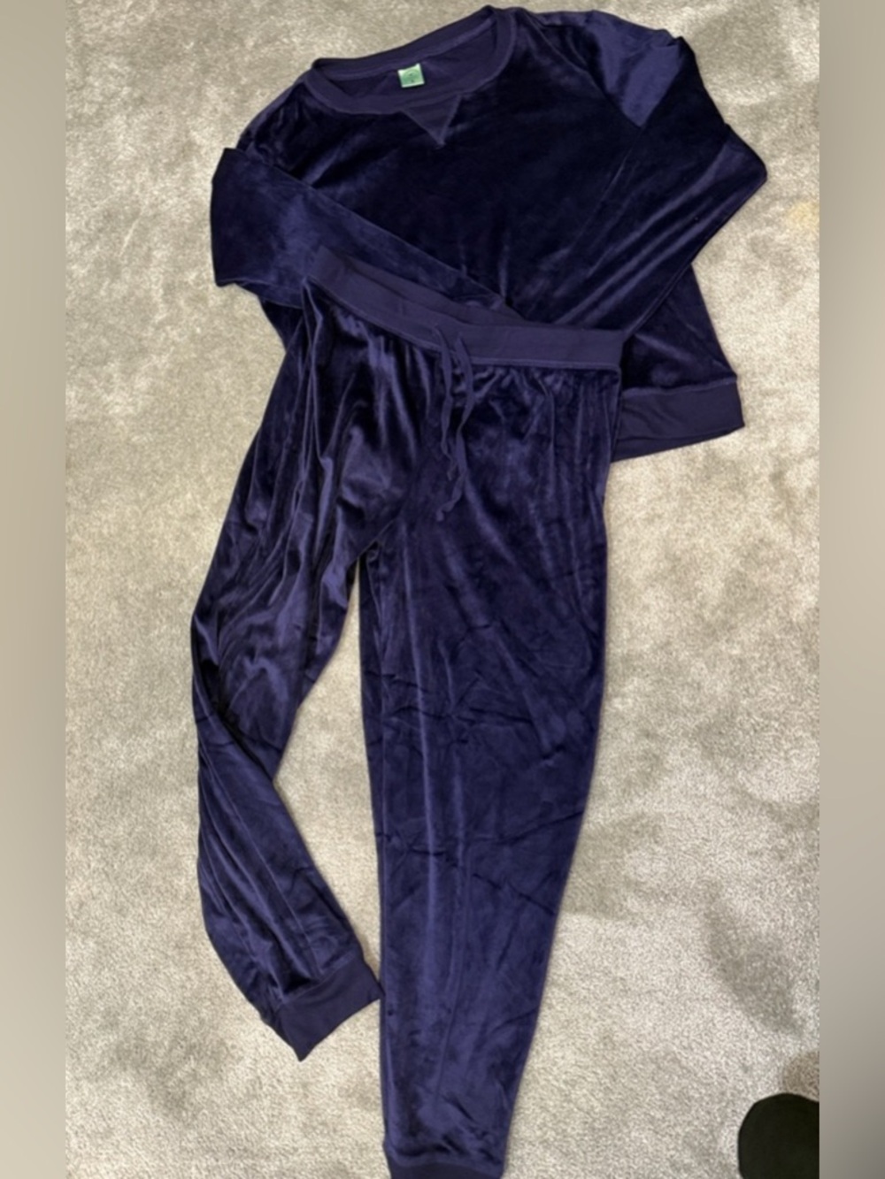 Honeydew Intimates Velvet Pajama Set in Deep Navy